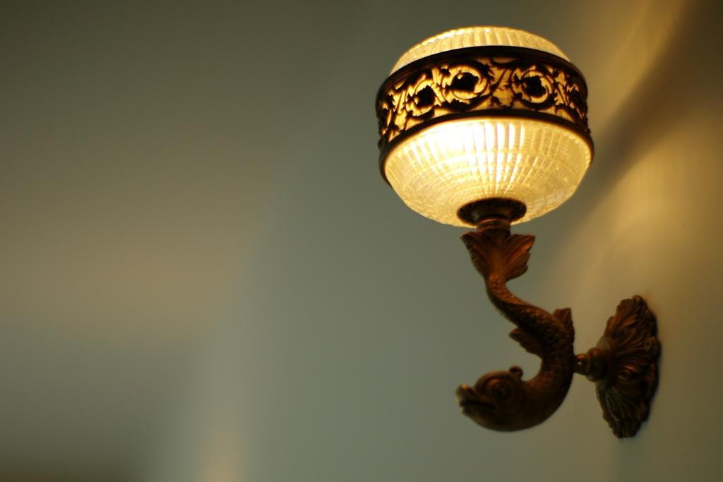 Hotel-Restaurant Le Parisien Les Vignes Ngoại thất bức ảnh